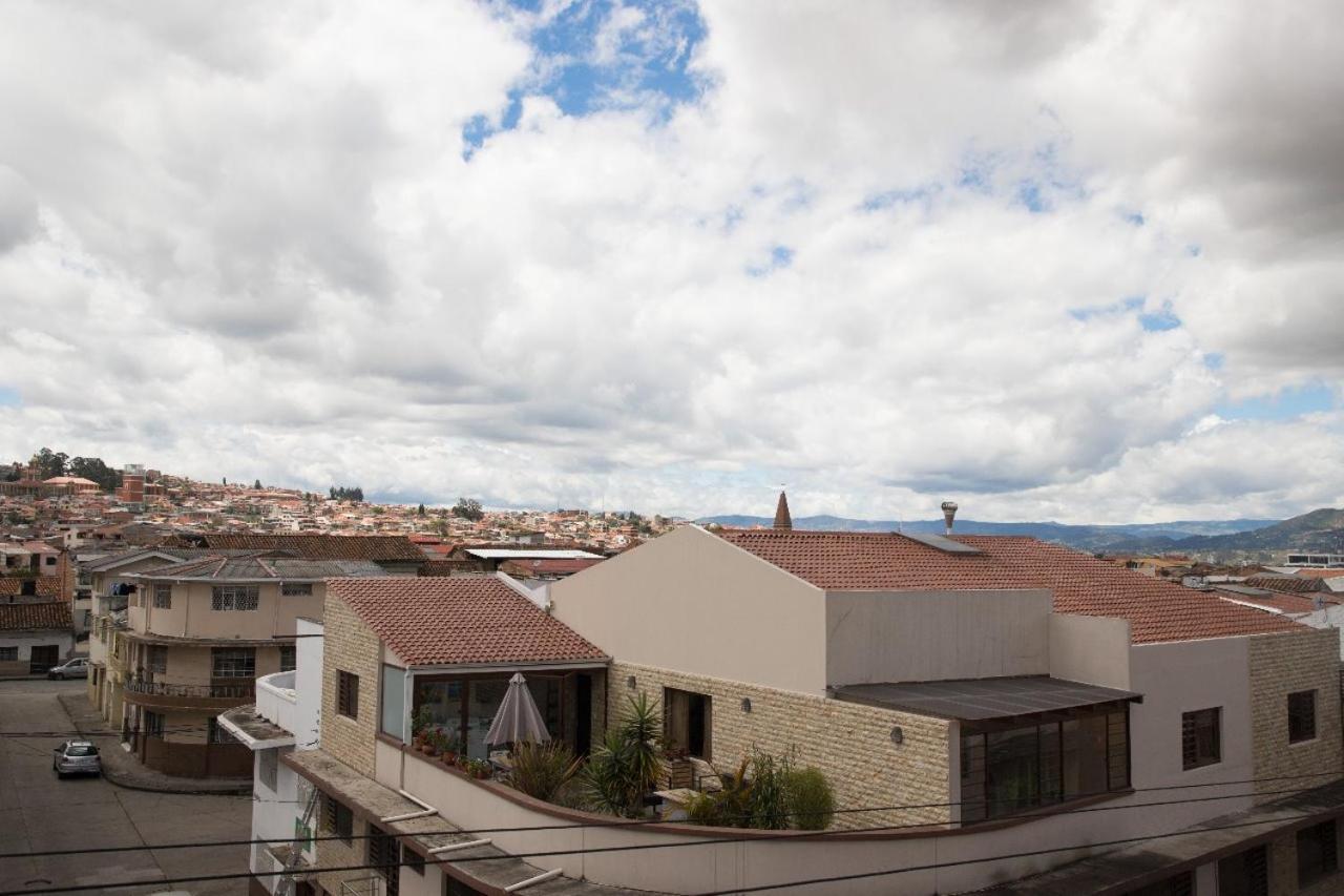 Hotel Brist0L Suites Centro Historico 昆卡 客房 照片