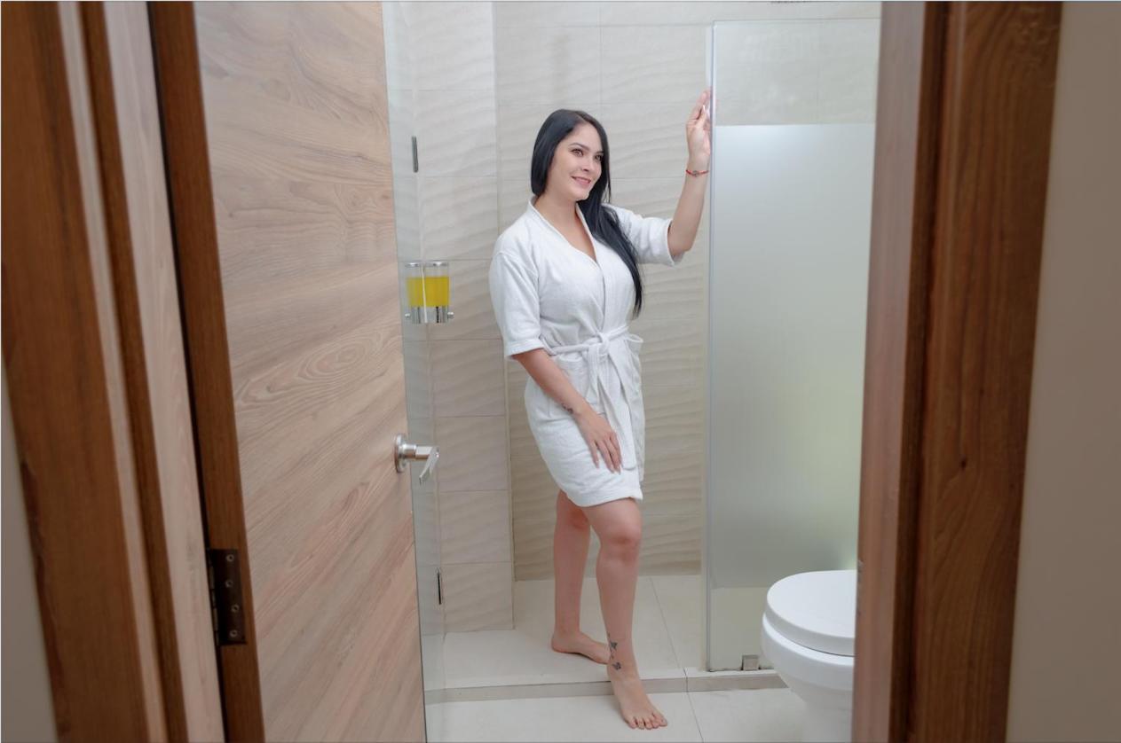 Hotel Brist0L Suites Centro Historico 昆卡 外观 照片