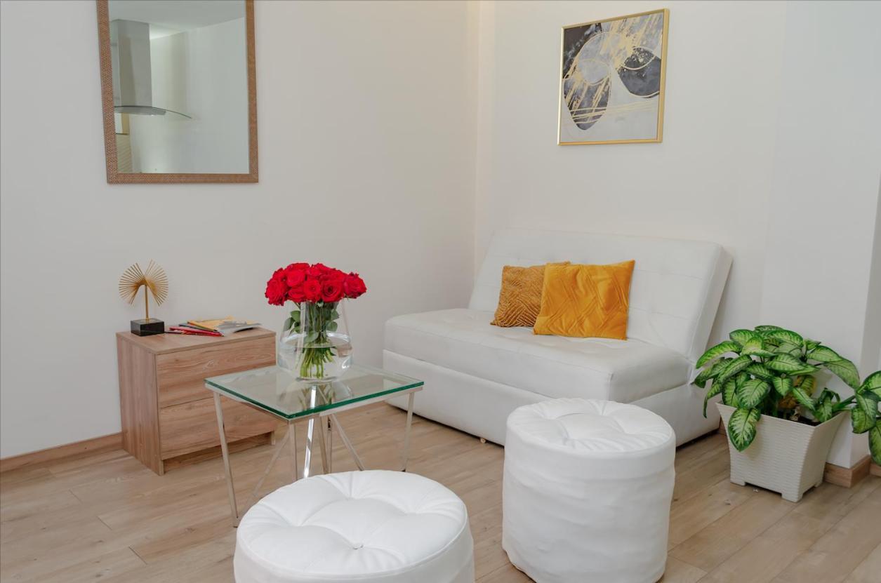Hotel Brist0L Suites Centro Historico 昆卡 外观 照片