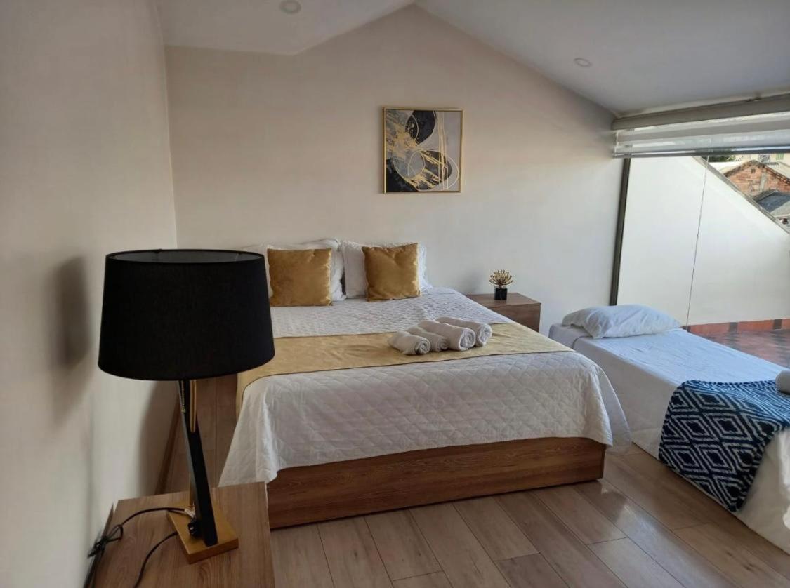 Hotel Brist0L Suites Centro Historico 昆卡 外观 照片