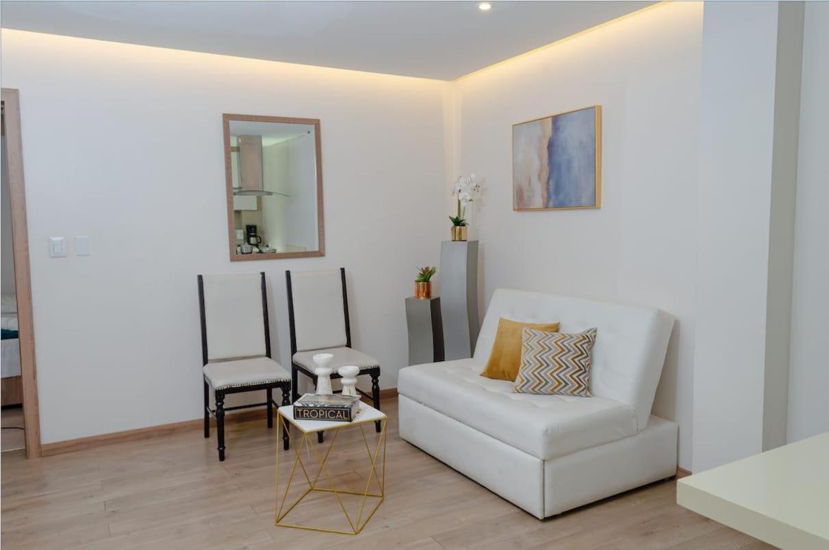 Hotel Brist0L Suites Centro Historico 昆卡 外观 照片