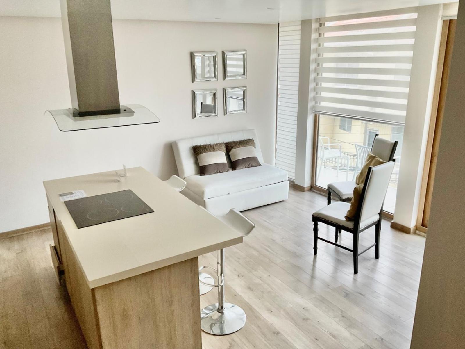 Hotel Brist0L Suites Centro Historico 昆卡 外观 照片