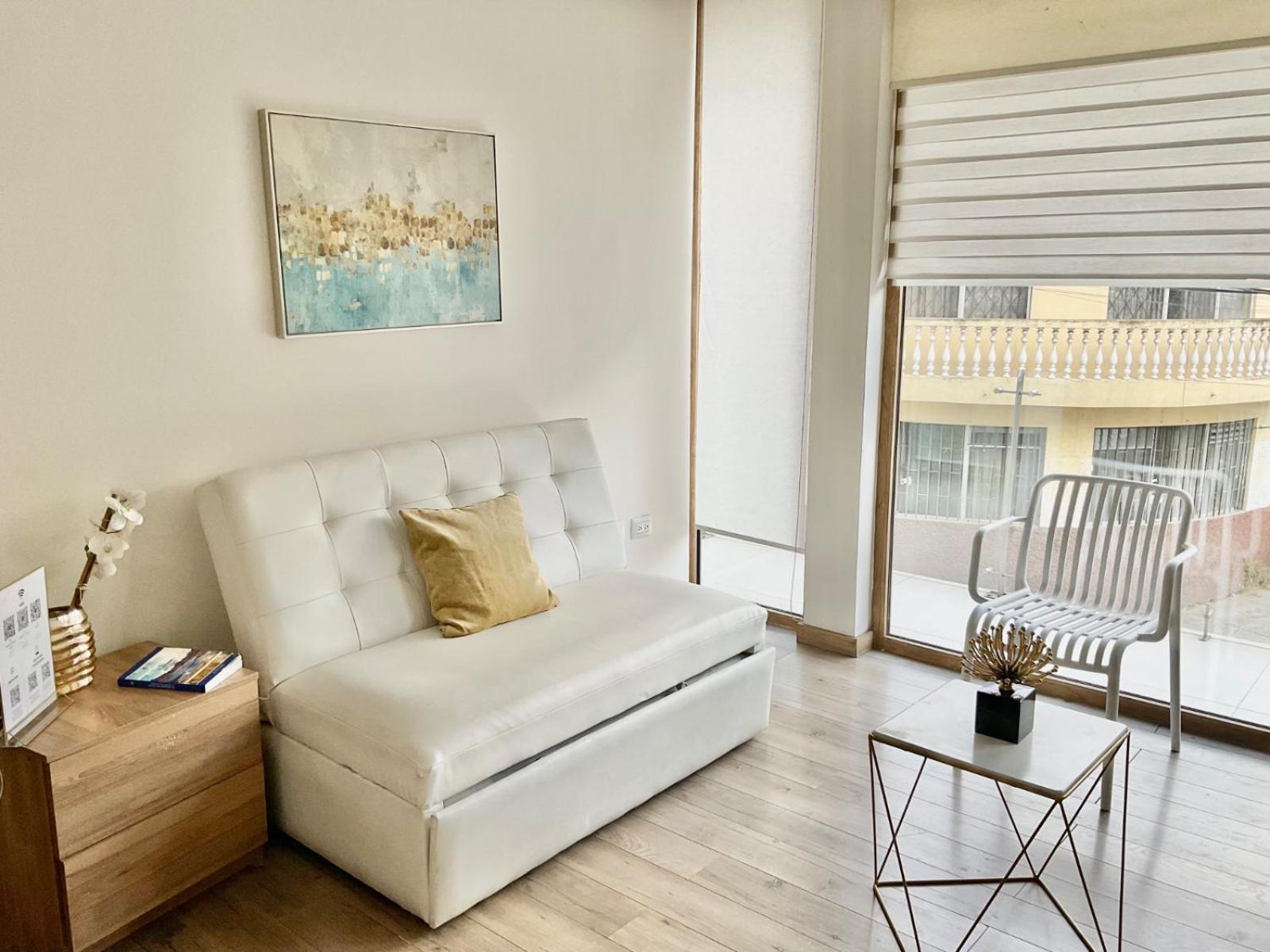 Hotel Brist0L Suites Centro Historico 昆卡 外观 照片