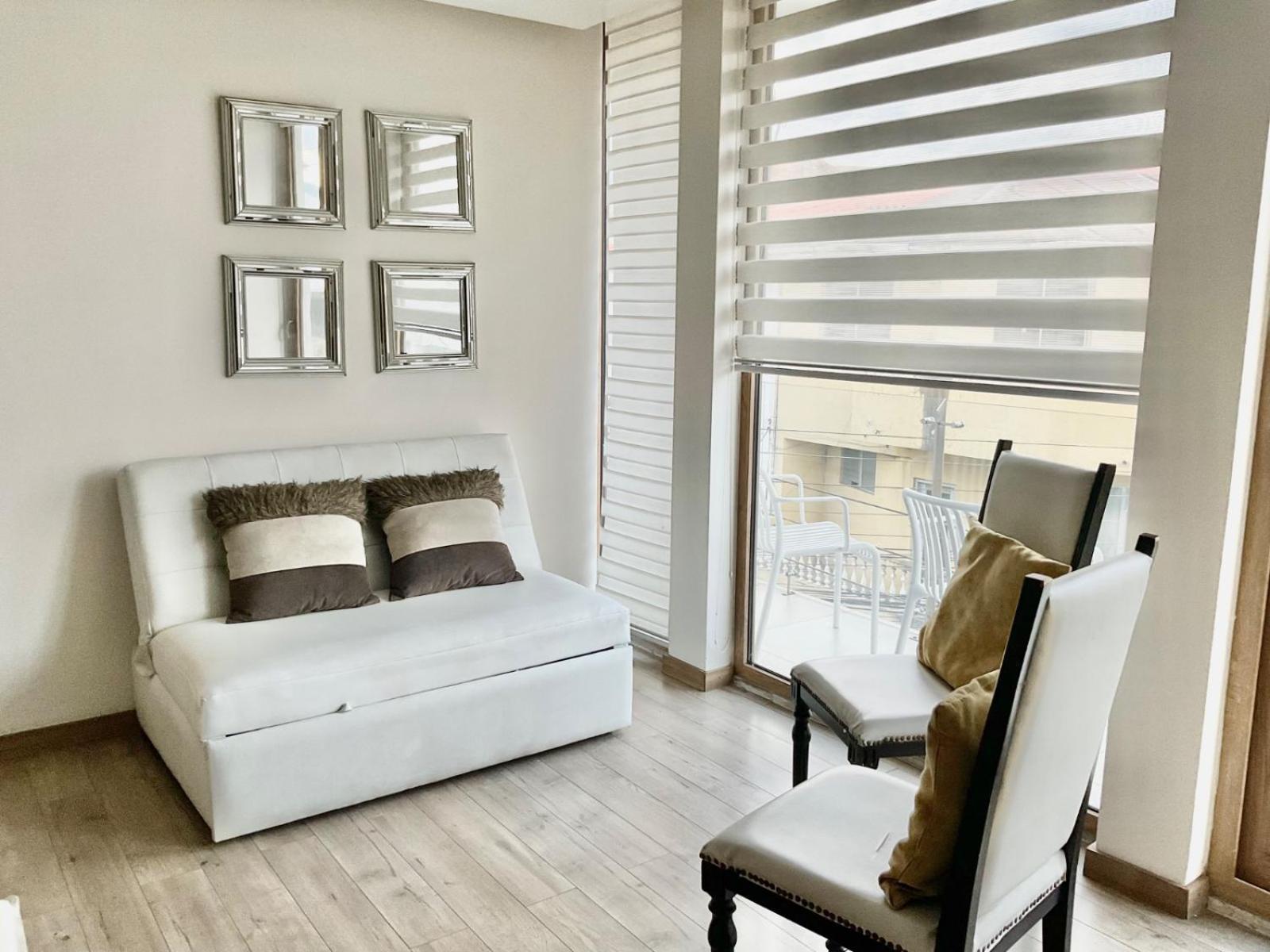 Hotel Brist0L Suites Centro Historico 昆卡 外观 照片