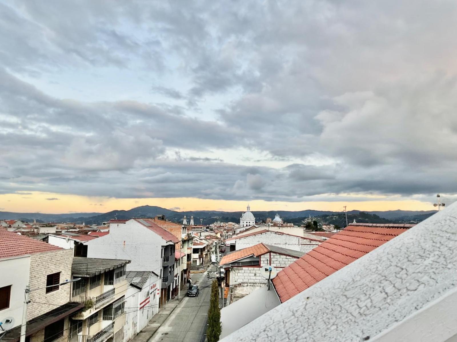 Hotel Brist0L Suites Centro Historico 昆卡 外观 照片