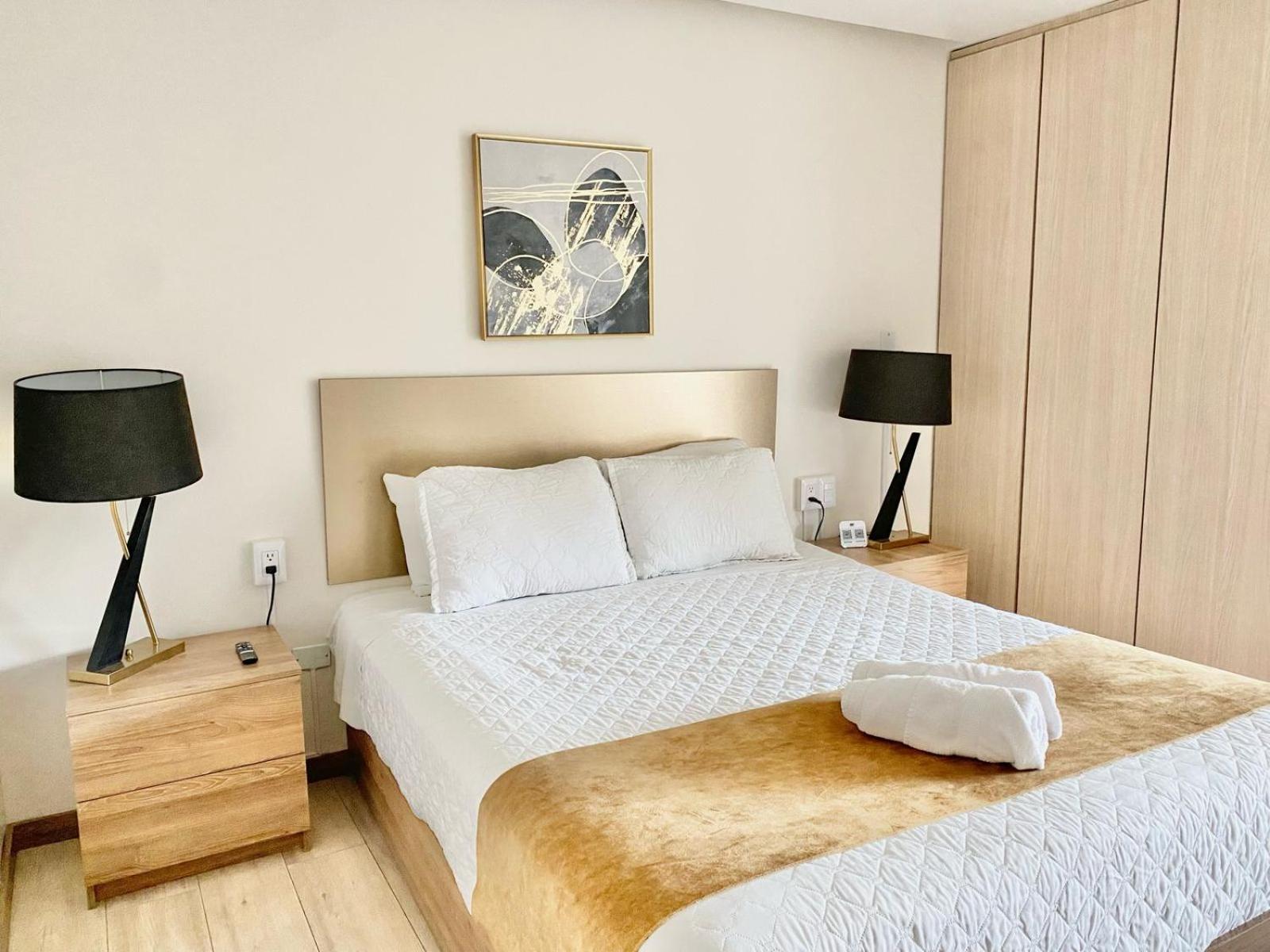 Hotel Brist0L Suites Centro Historico 昆卡 外观 照片